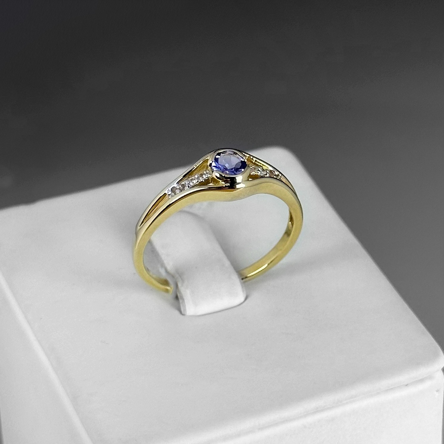 Кольцо 10991407