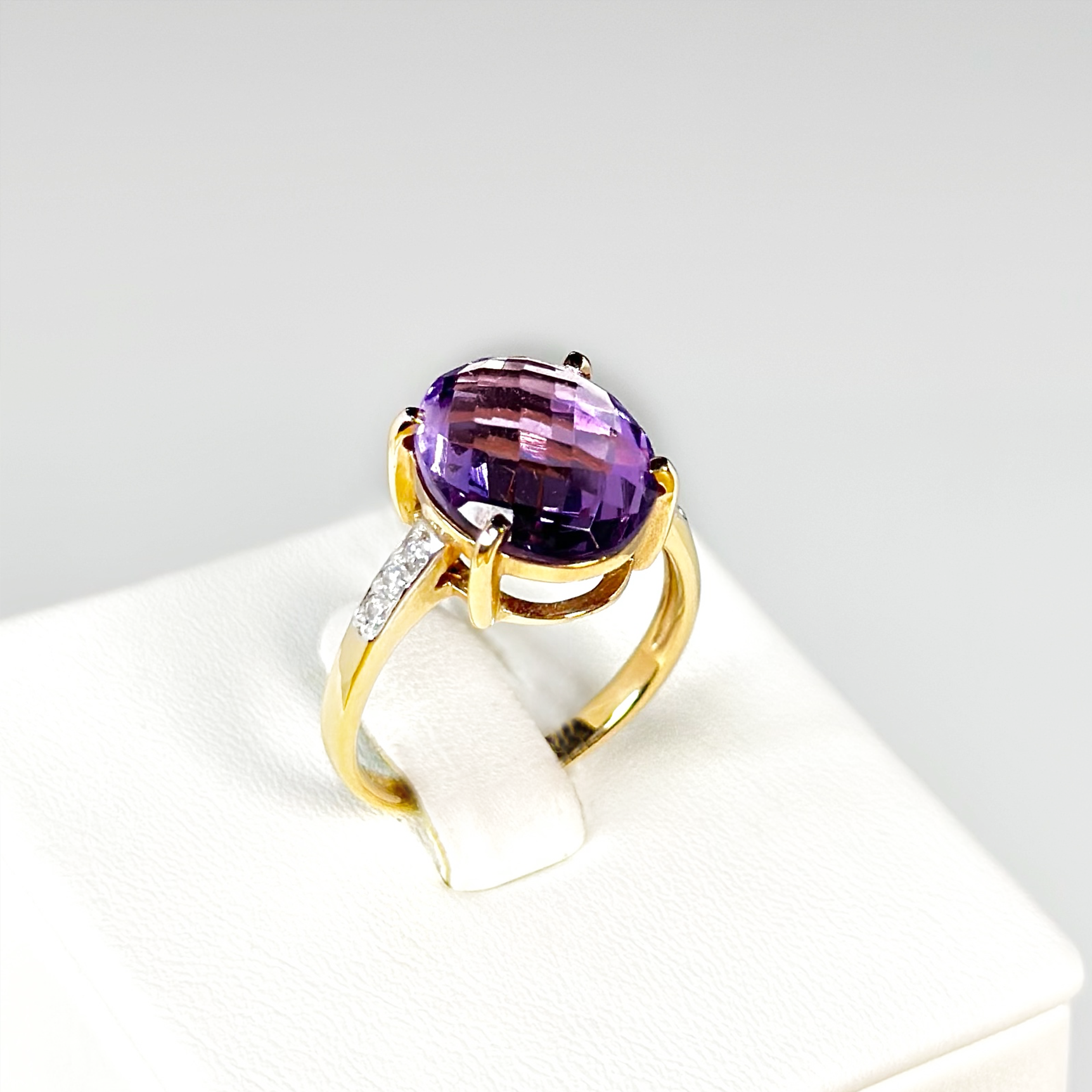 Кольцо 1333894