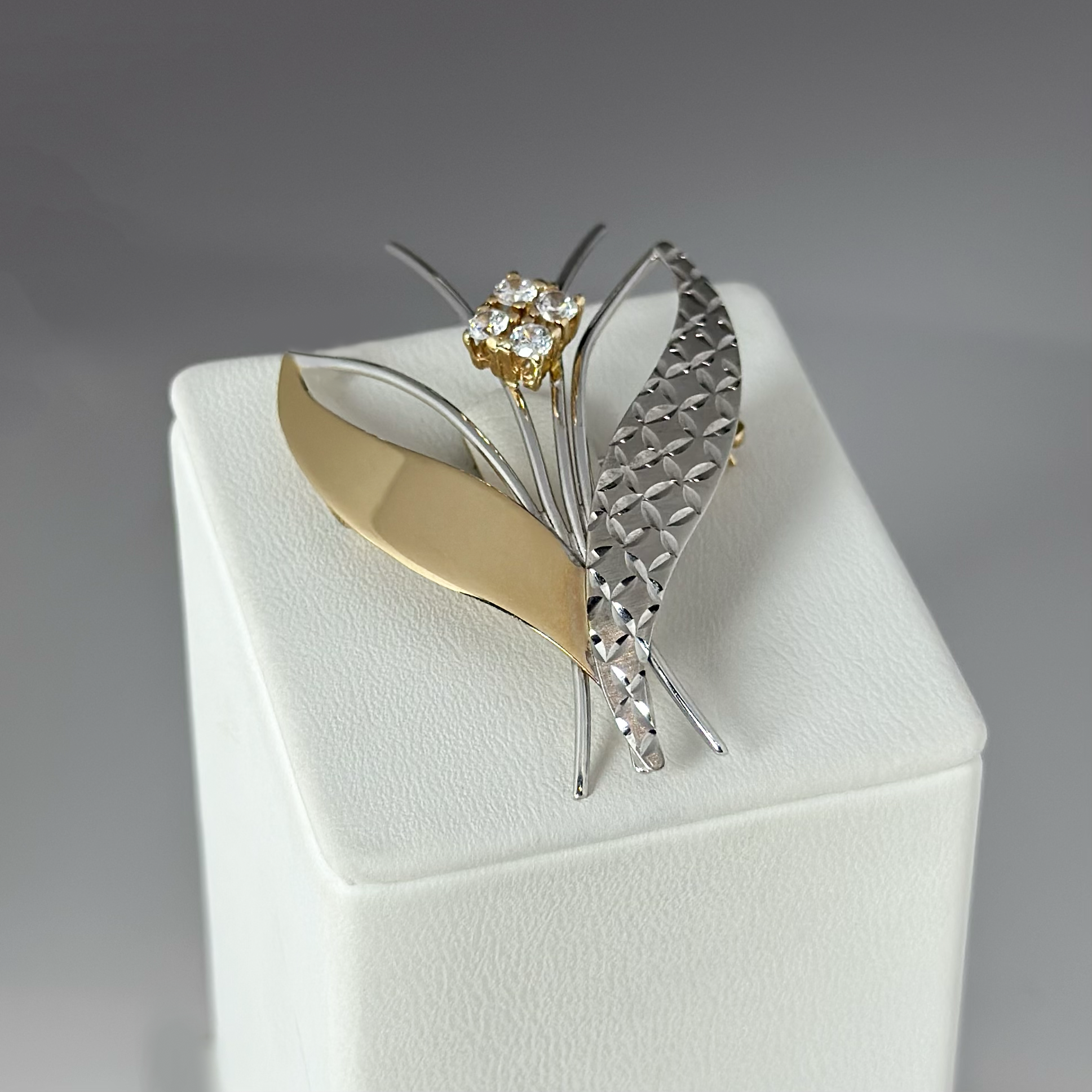 Брошь БРФ-004