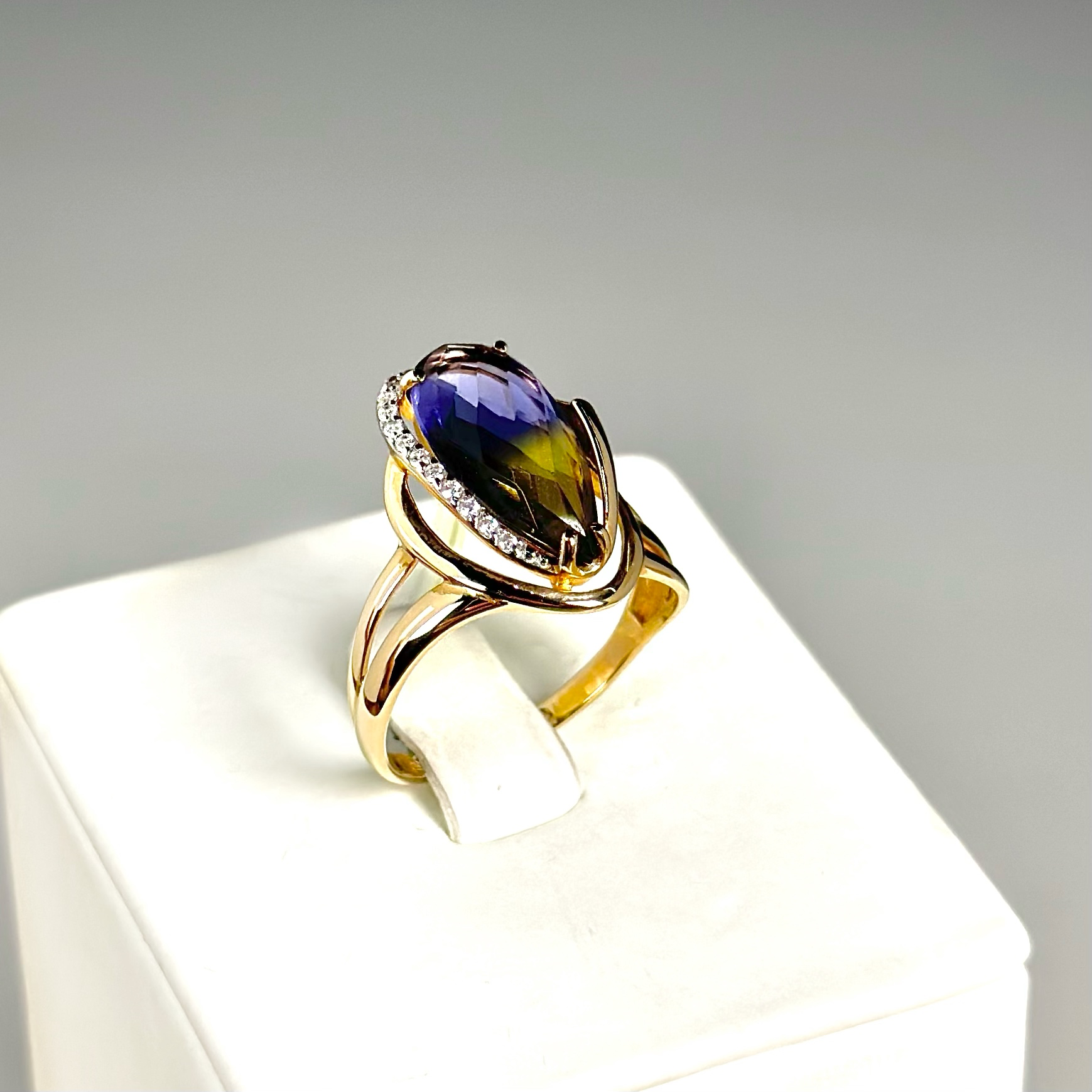 Кольцо 11802158