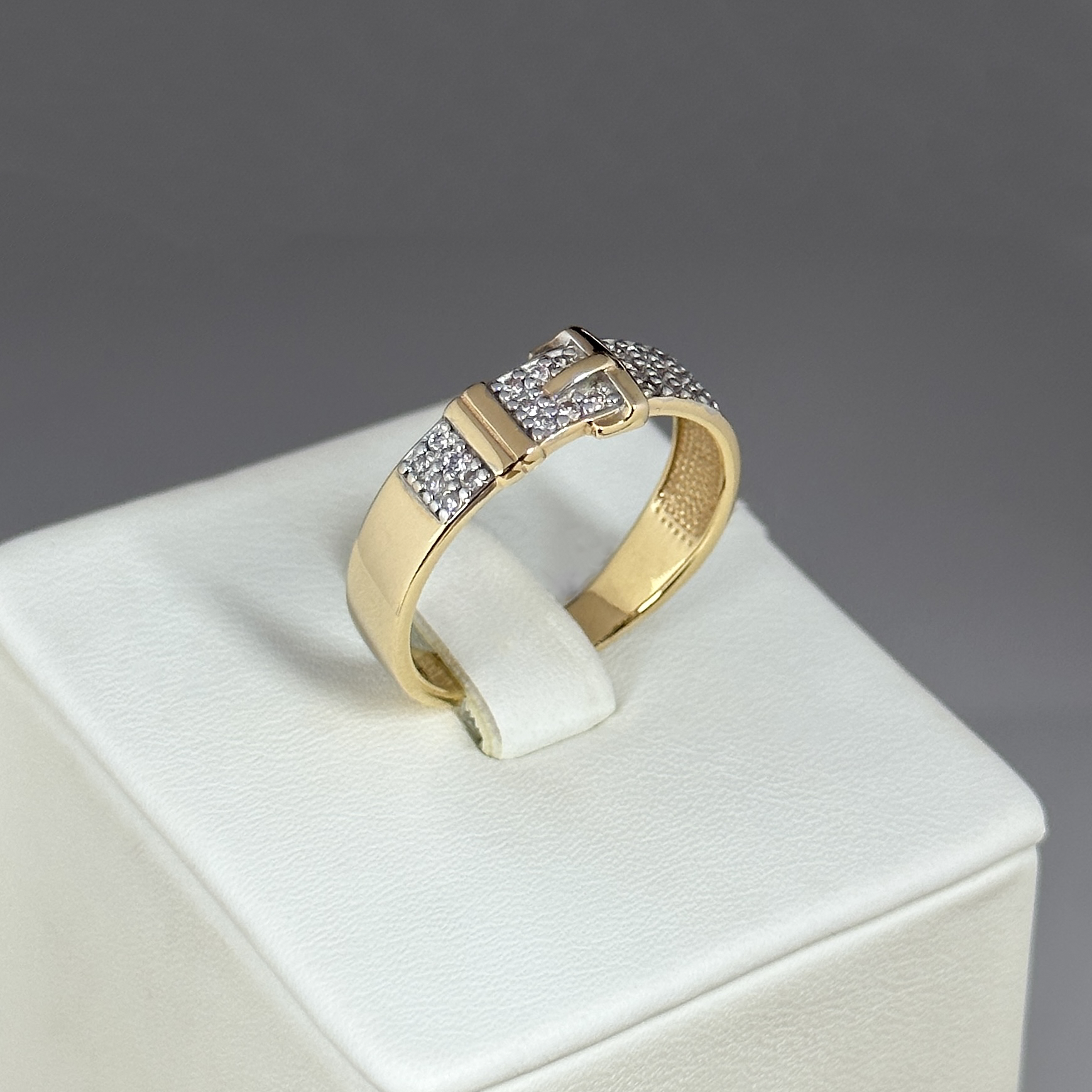 Кольцо К1322116