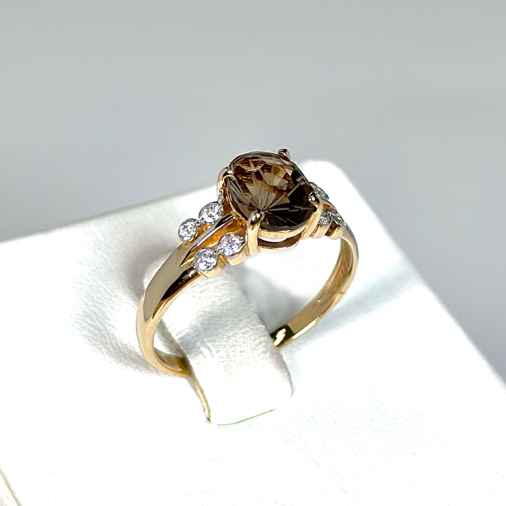 Кольцо 1311481