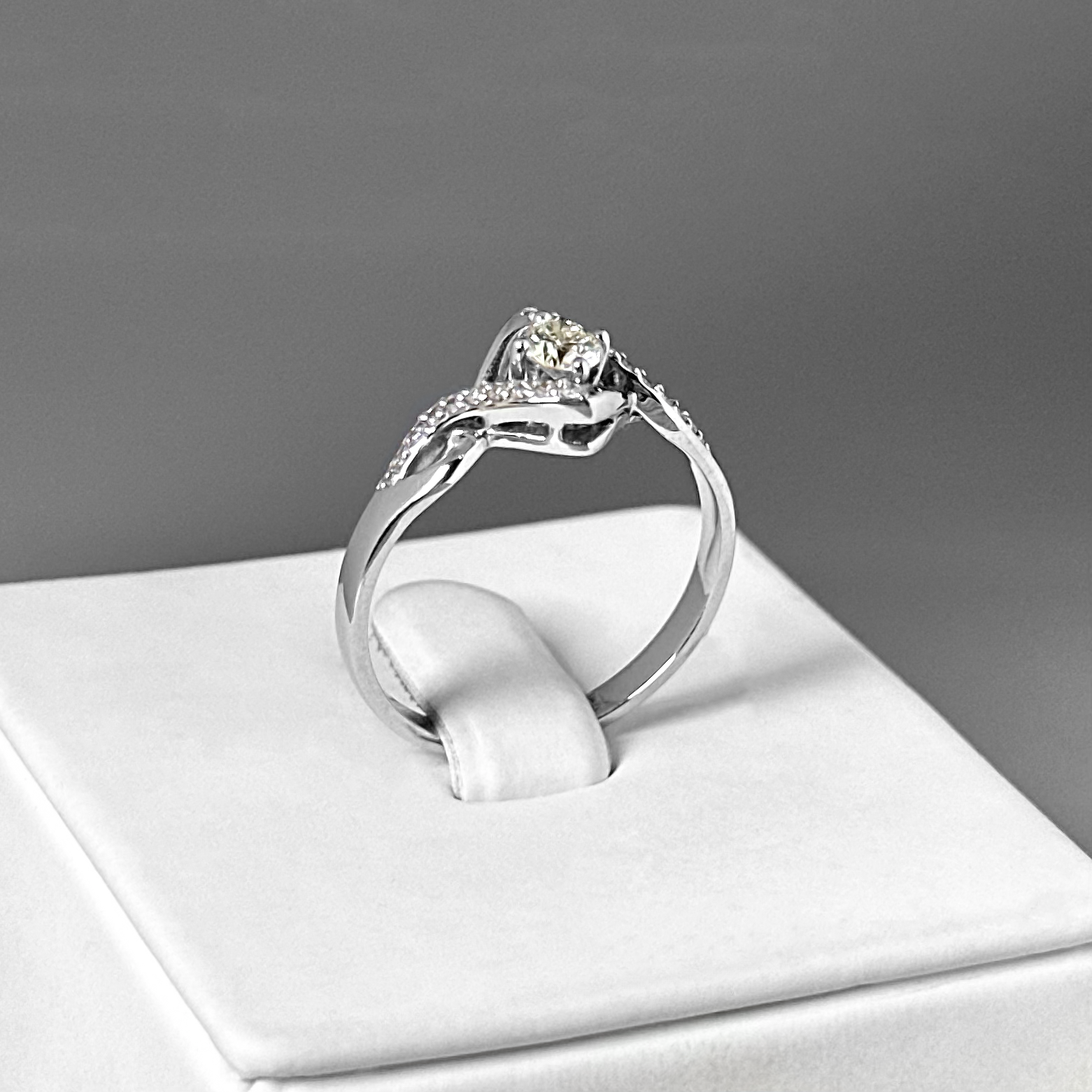 Кольцо Т331012094