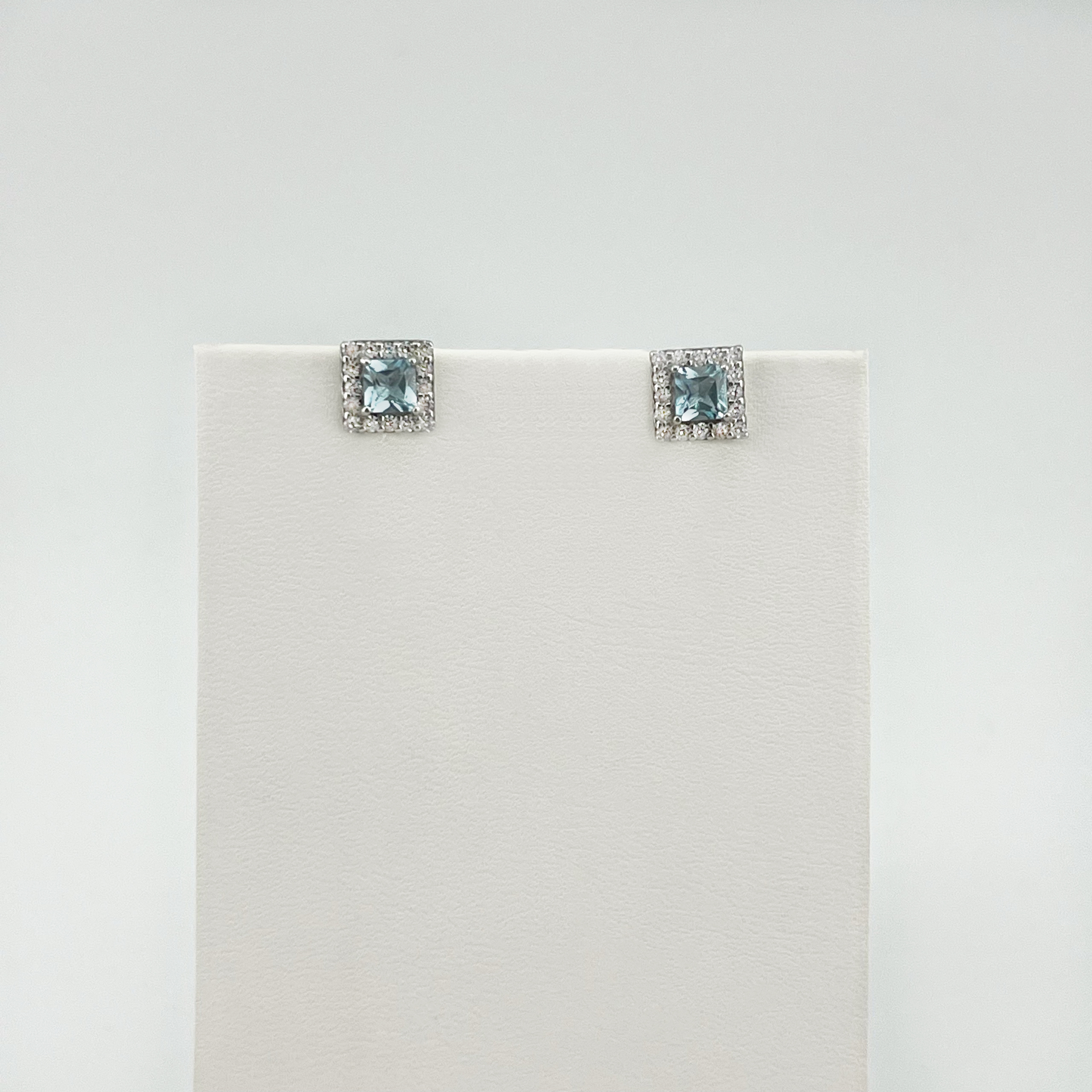 Серьги пусеты 4773602А.5