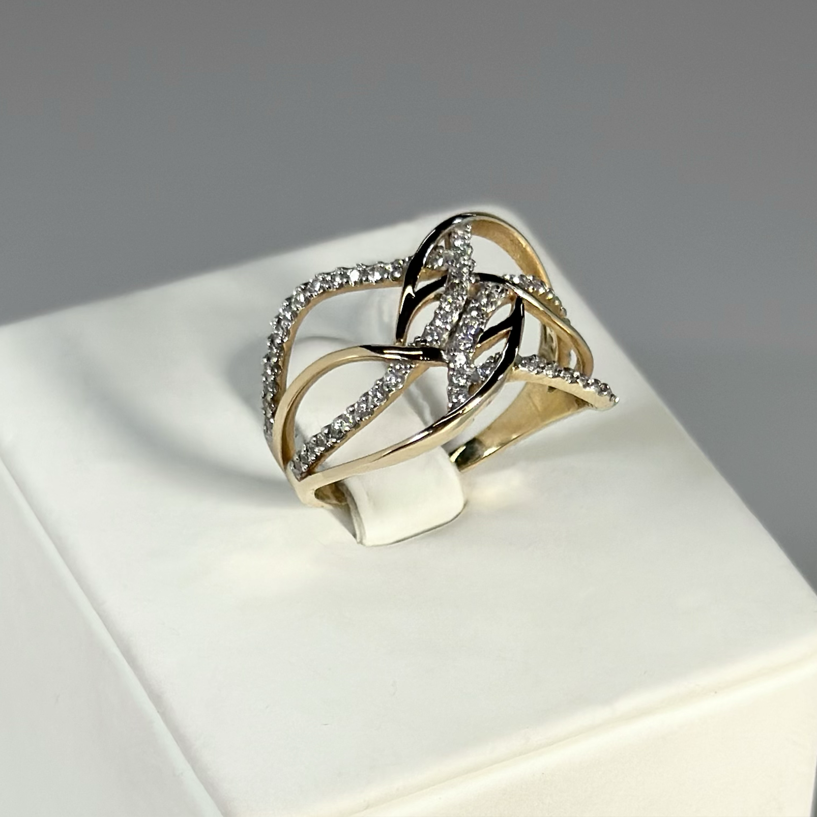 Кольцо К1320123