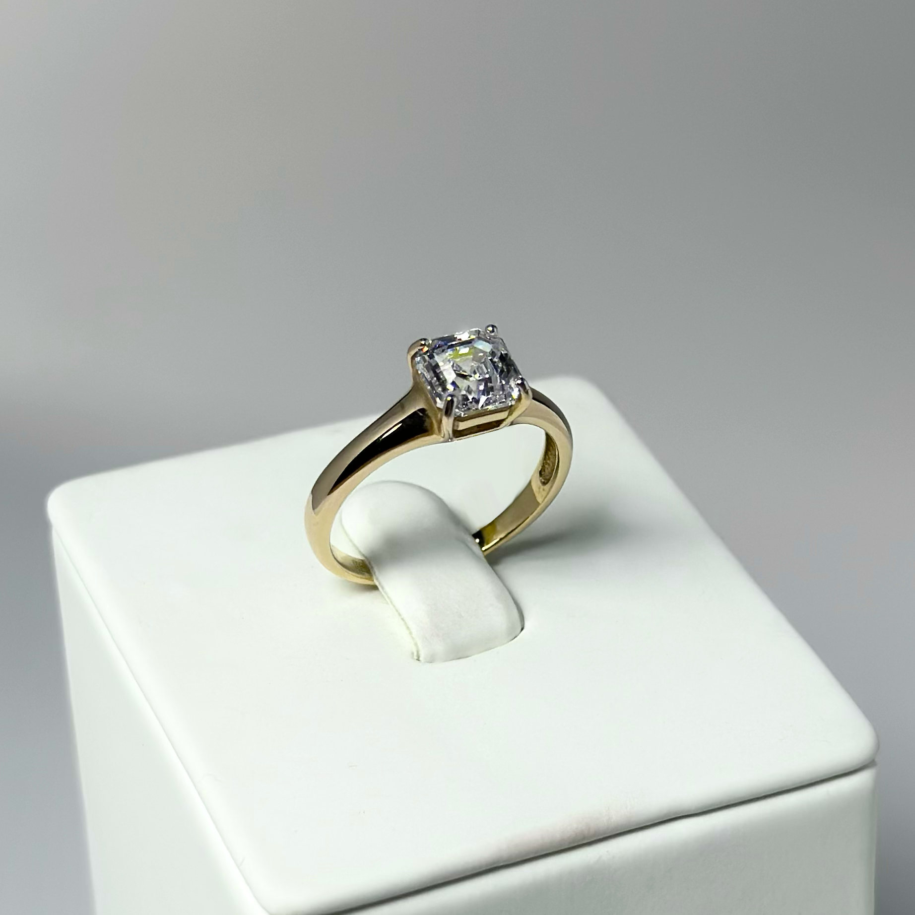 Кольцо 81010270