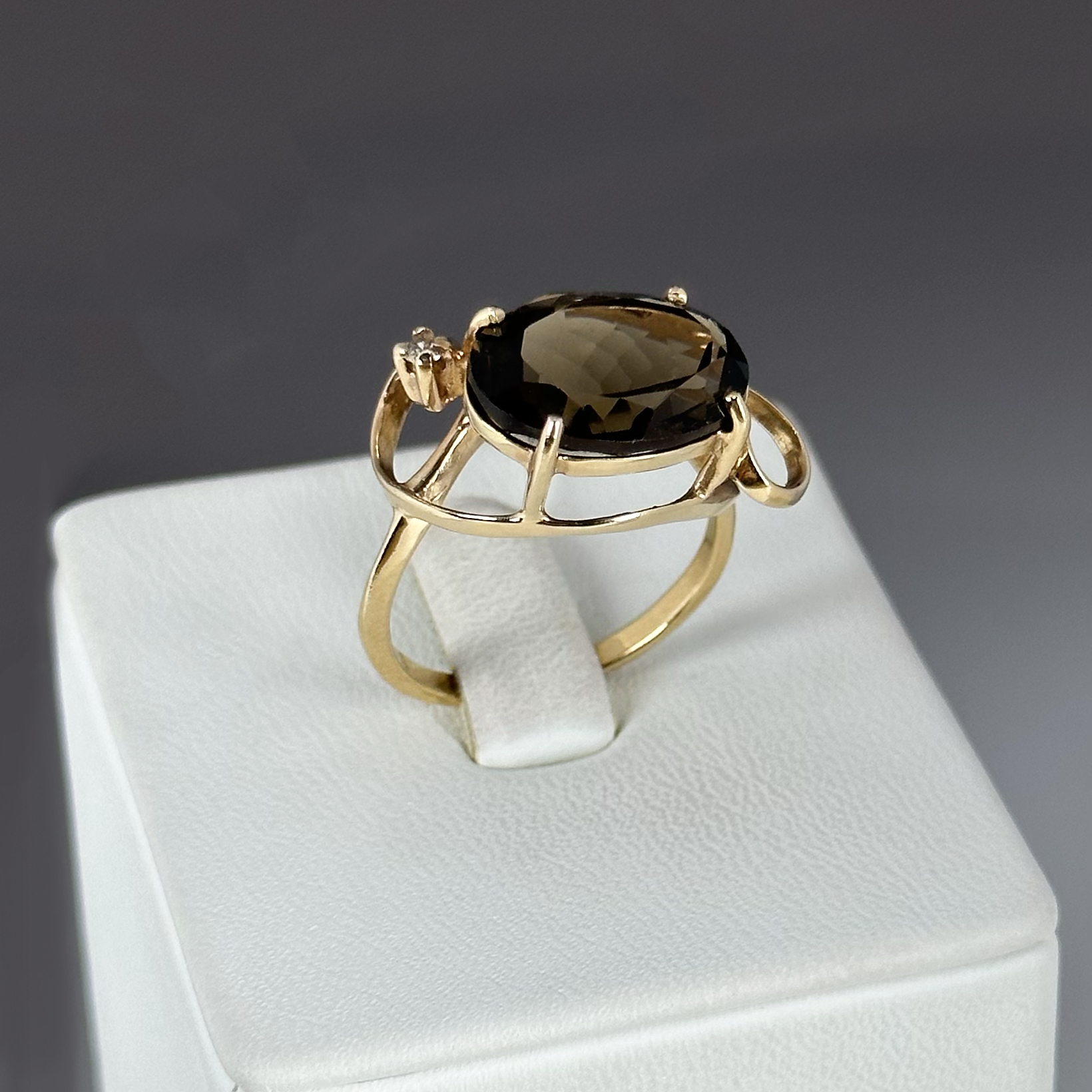 Кольцо 1333635